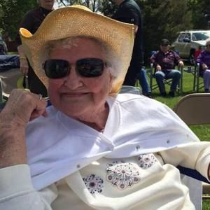 Meet your Posher, Lori